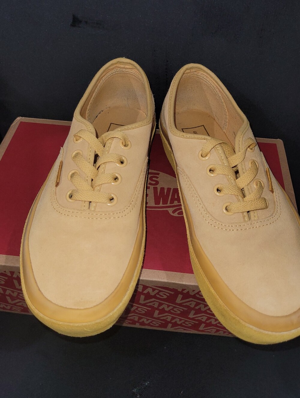 Vans Platform 2.0 yellow/Ochre color. Used but good condition. Women size 7